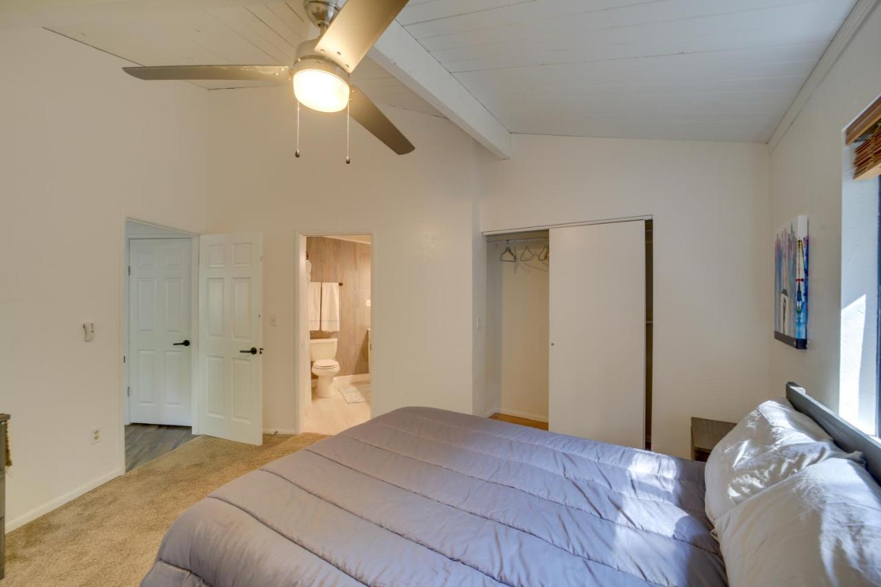 Cozy Munds Park Retreat Hike, Golf And Fish! Villa Exteriör bild